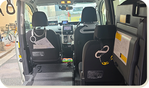 車いすの無料貸し出し＆専用車両で快適